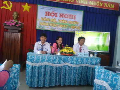 Chủ tọa hội nghị