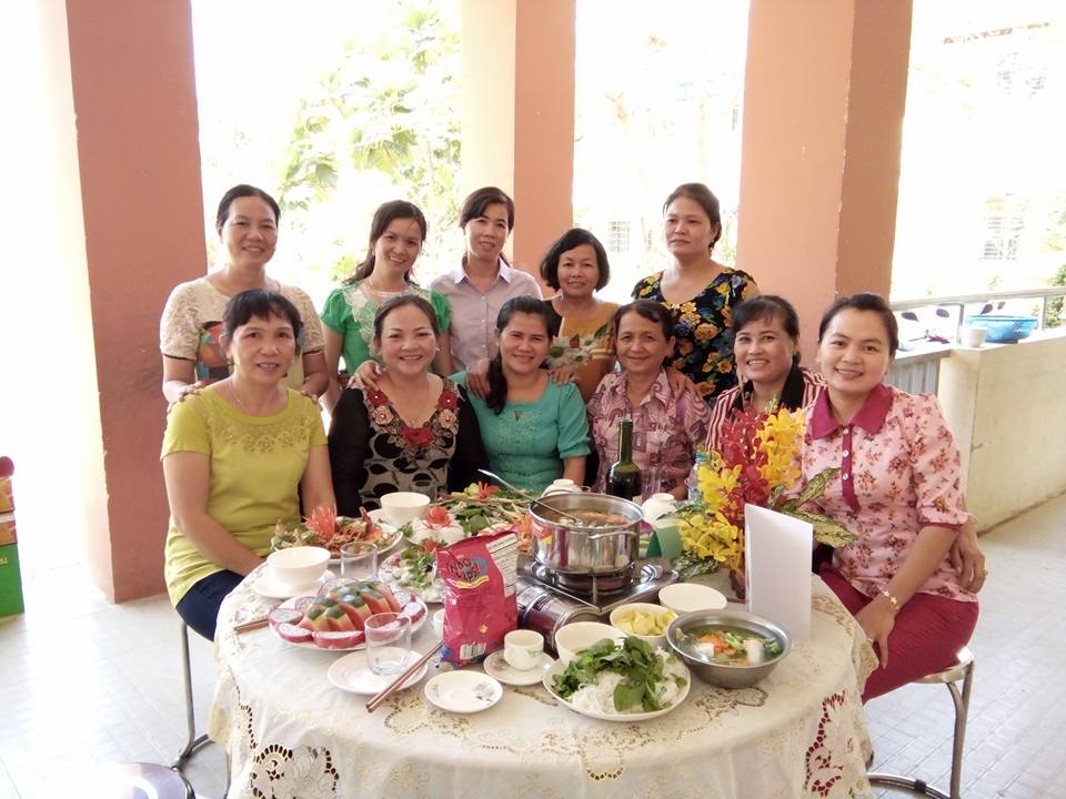 Hoạt động chào mừng kỷ niệm 106 năm ngày Quốc tế phụ nữ (8/3/1910 – 8/3/2016) của Trường Tiểu học Bến súc năm học 2015 – 2016