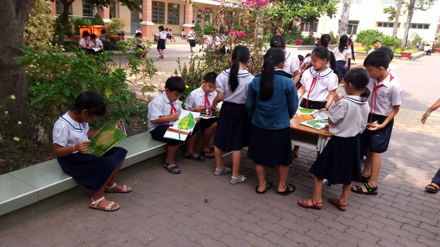 NGÀY HỘI ĐỌC SÁCH