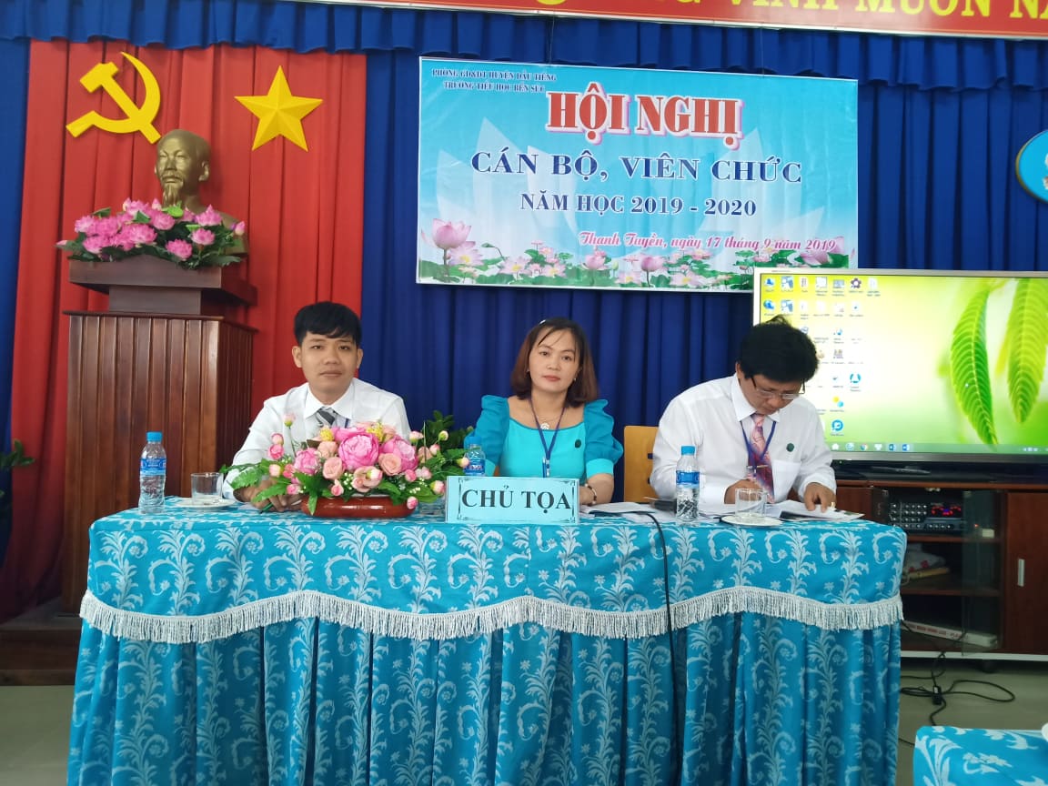 Hội nghị cán bộ, viên chức năm học 2019 - 2020