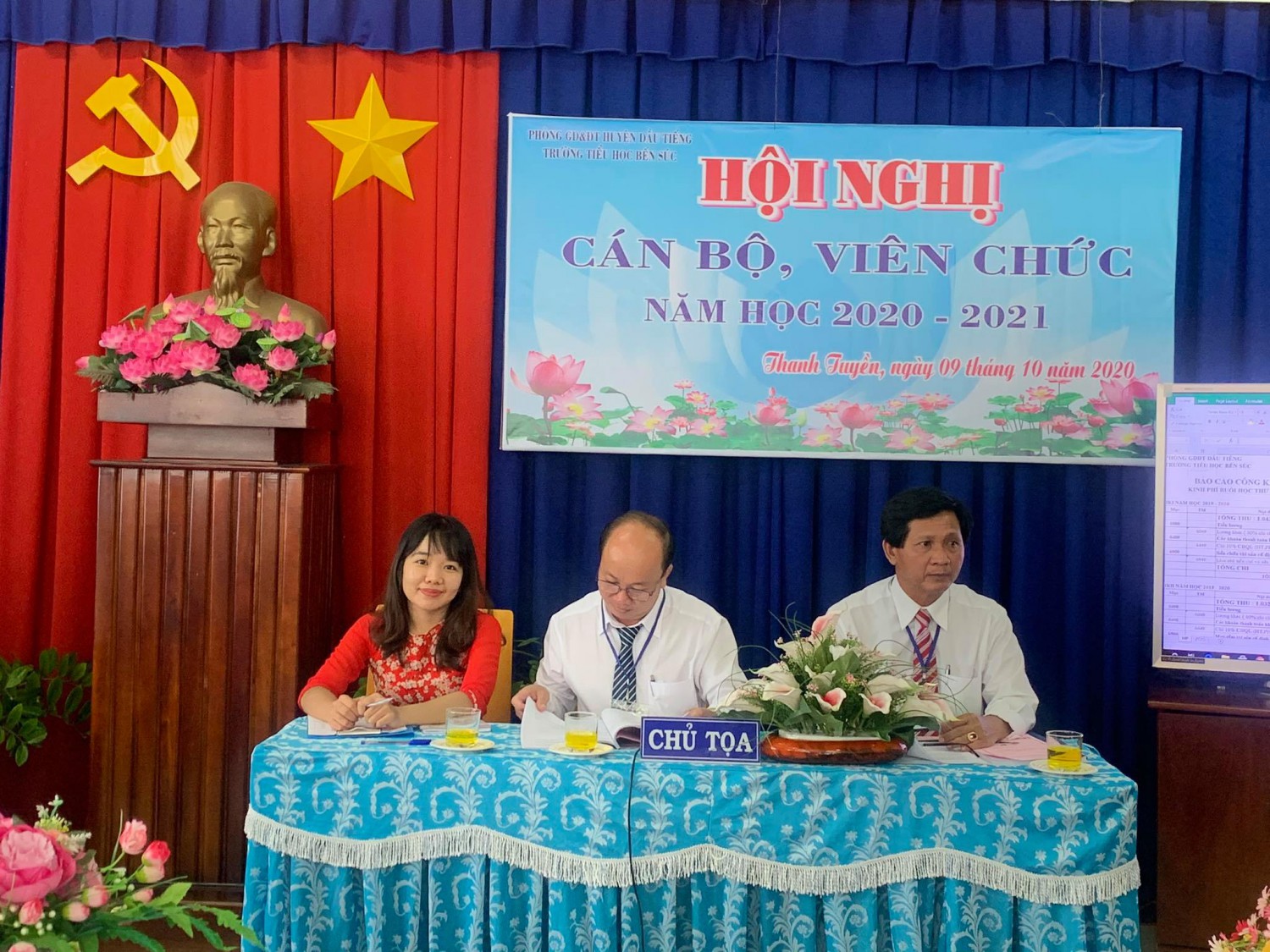 Hội nghị cán bộ, viên chức năm học 2020 - 2021