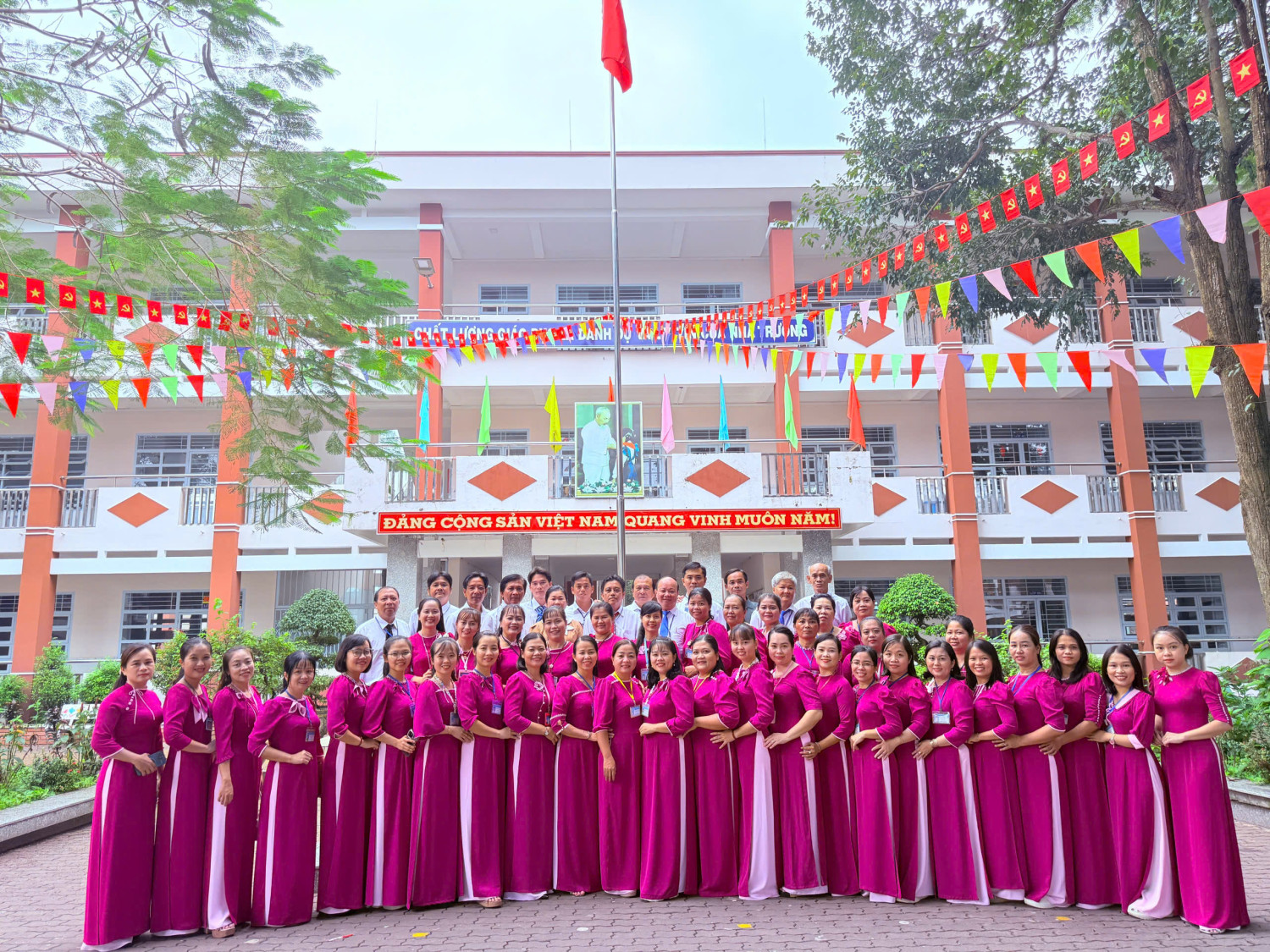 Hội nghi viên chức và người lao động năm học 2025-2026